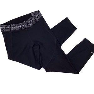 The Nike Pro Women's Tight Graphic Print Crop Dri-Fit Leggings Size Small